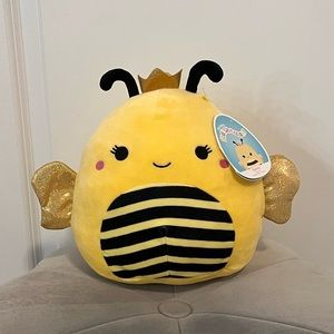 NWT 8 inch sunny bee squishmallow